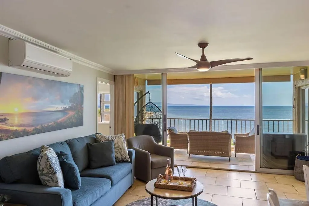 Menehune Shores 218- Updated Prime Oceanfront 3 Bedroom At Menehune Shores Kihei